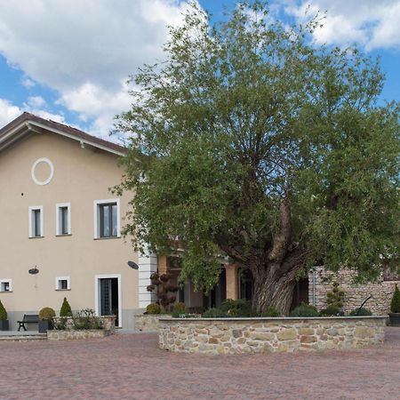 Gasthaus Casale Virginia Cesariano Exterior foto